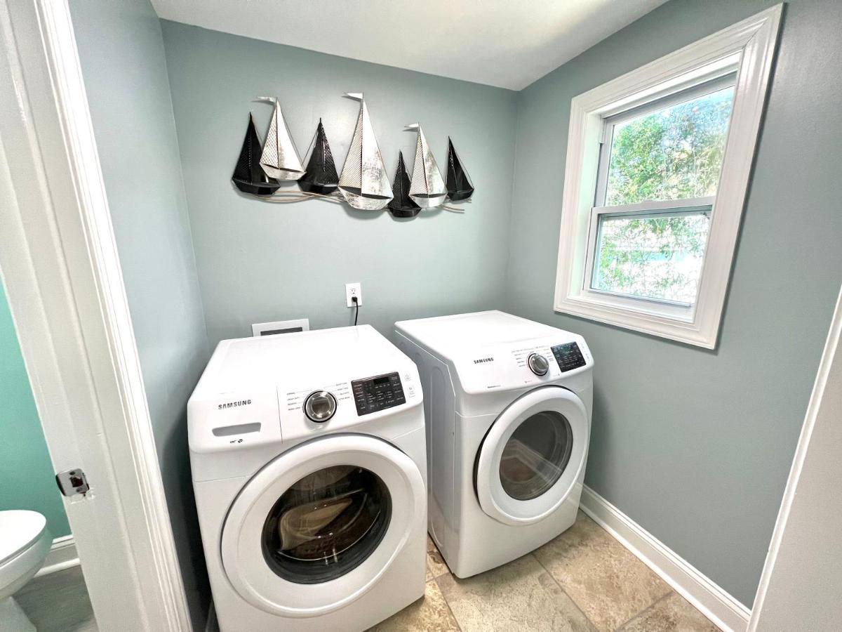 The Absolute Best Home Away From Home Pet Friendly!!! Município de Município de Wilmington Exterior foto