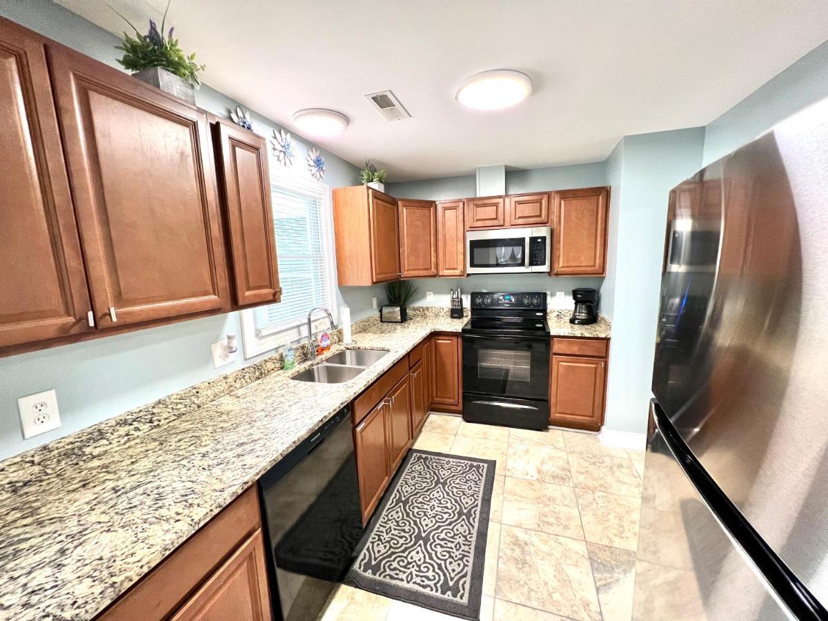 The Absolute Best Home Away From Home Pet Friendly!!! Município de Município de Wilmington Exterior foto